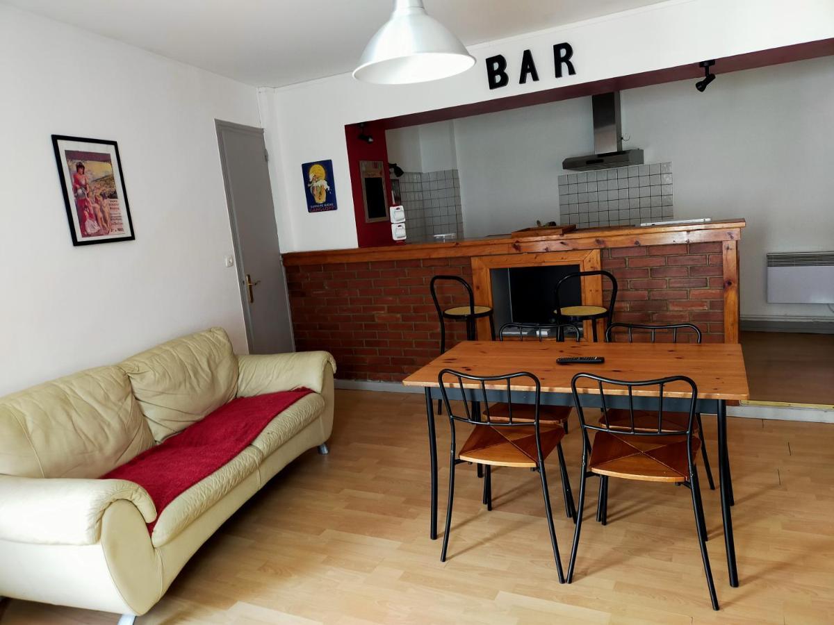 Agréable appartement de 48 m² en RDC La Bourboule Extérieur photo