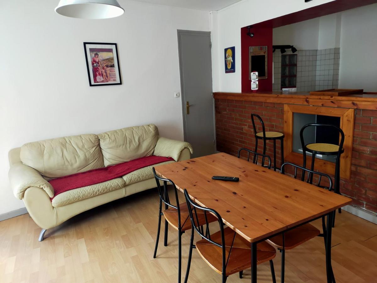Agréable appartement de 48 m² en RDC La Bourboule Extérieur photo